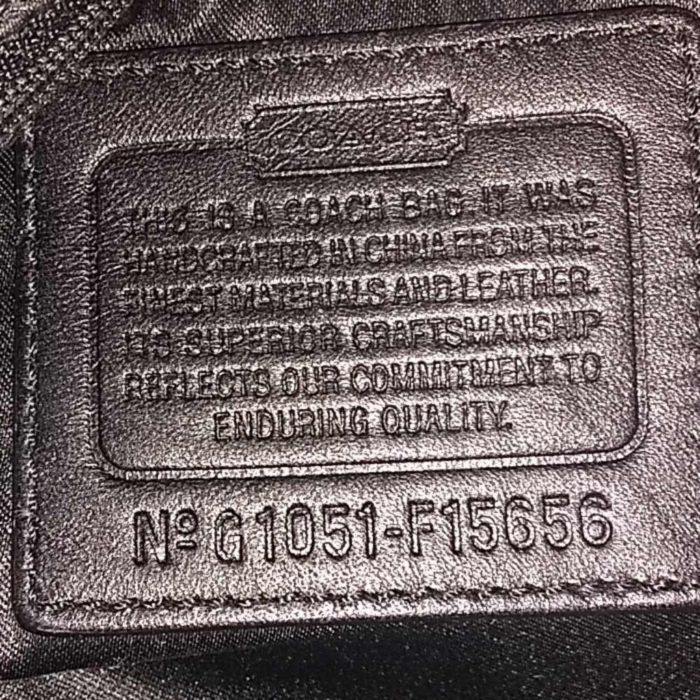 Authentic Coach purse - Picture 5 of 8